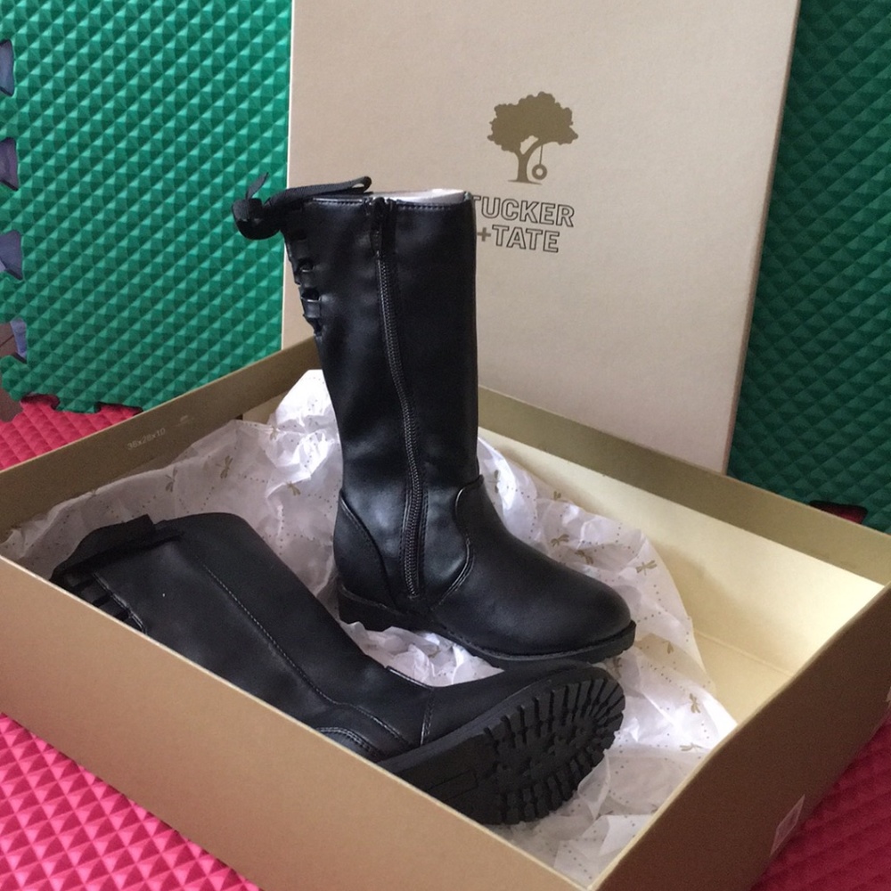 NEW Tucker+Tate Toddler Girl Boots Size 9. - Picture 2 of 4